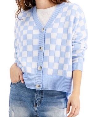 Checkerboard V-Neck Button Sweater - Small LIMITED TIME SHIPPING DISCOUNT!